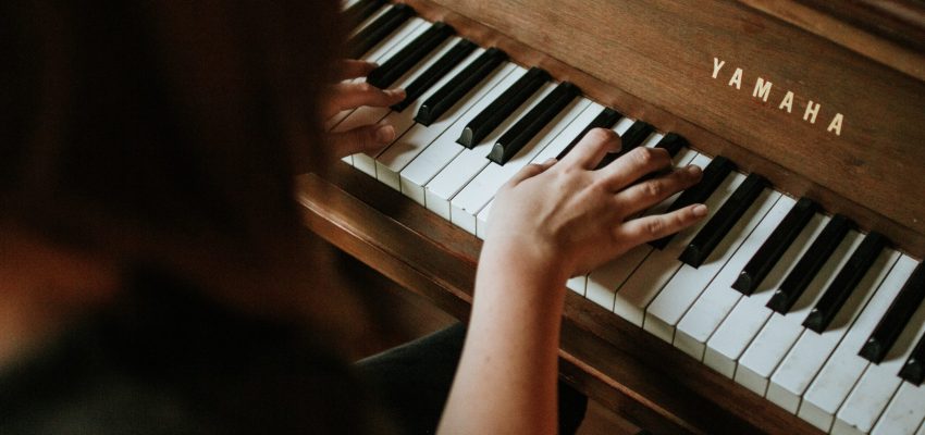 jordan-whitfield-BhfE1IgcsA8-unsplash
